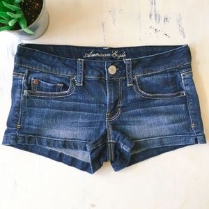 American Eagle Outfitters Sz 4 Dark Wash Shorts R